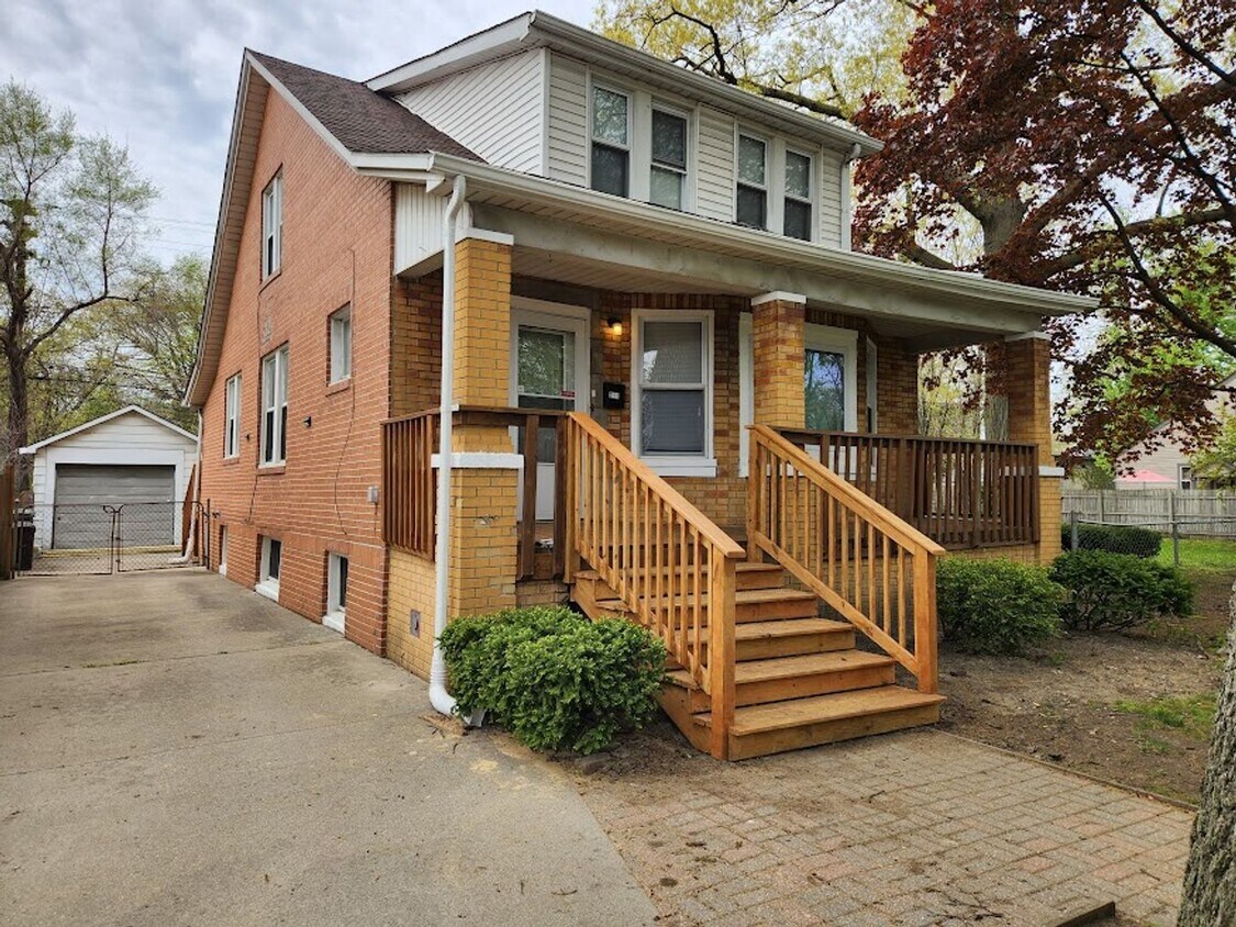 Primary Photo - Beautiful 3 bed 2 bath Ferndale home