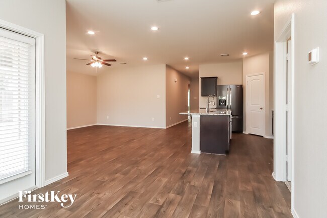 Building Photo - 14703 Night Violet Ct