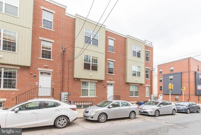 Building Photo - 1501 Master St