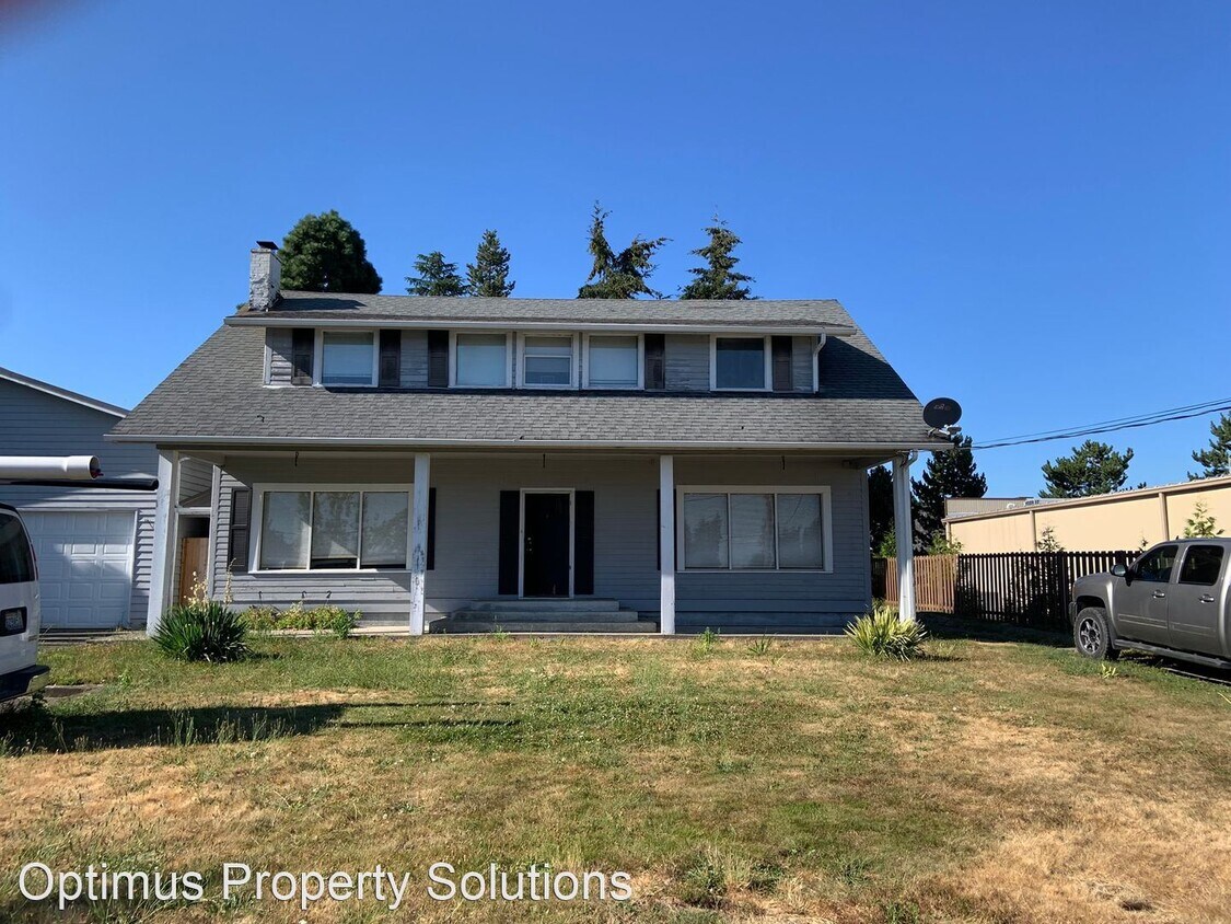 5 br, 1.5 bath House 152 Bay Lyn Drive House Rental in Lynden, WA