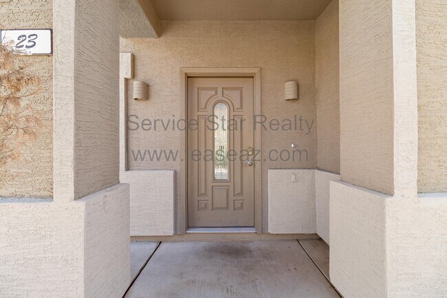 Building Photo - 7500 E Deer Valley Rd