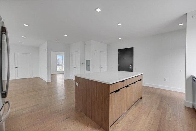Foto del edificio - 8404 4th Ave