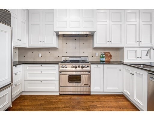 Foto del edificio - 314 Beacon St