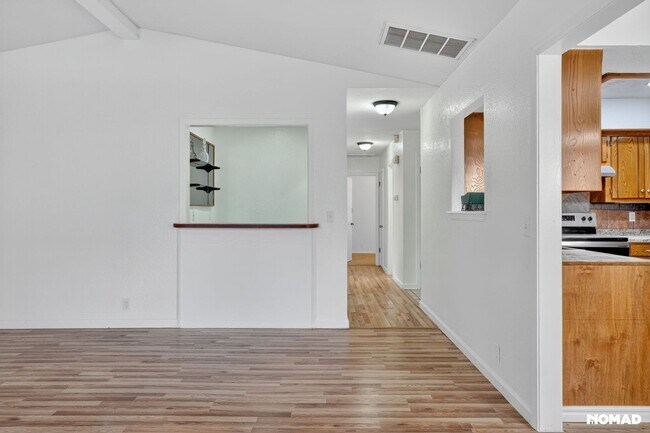 Foto del edificio - 9000 Kimberly Rd
