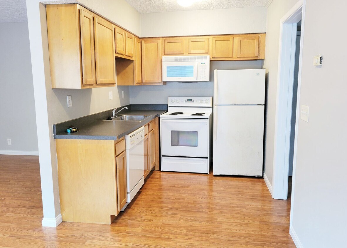 Foto principal - 563 Lowell Ave