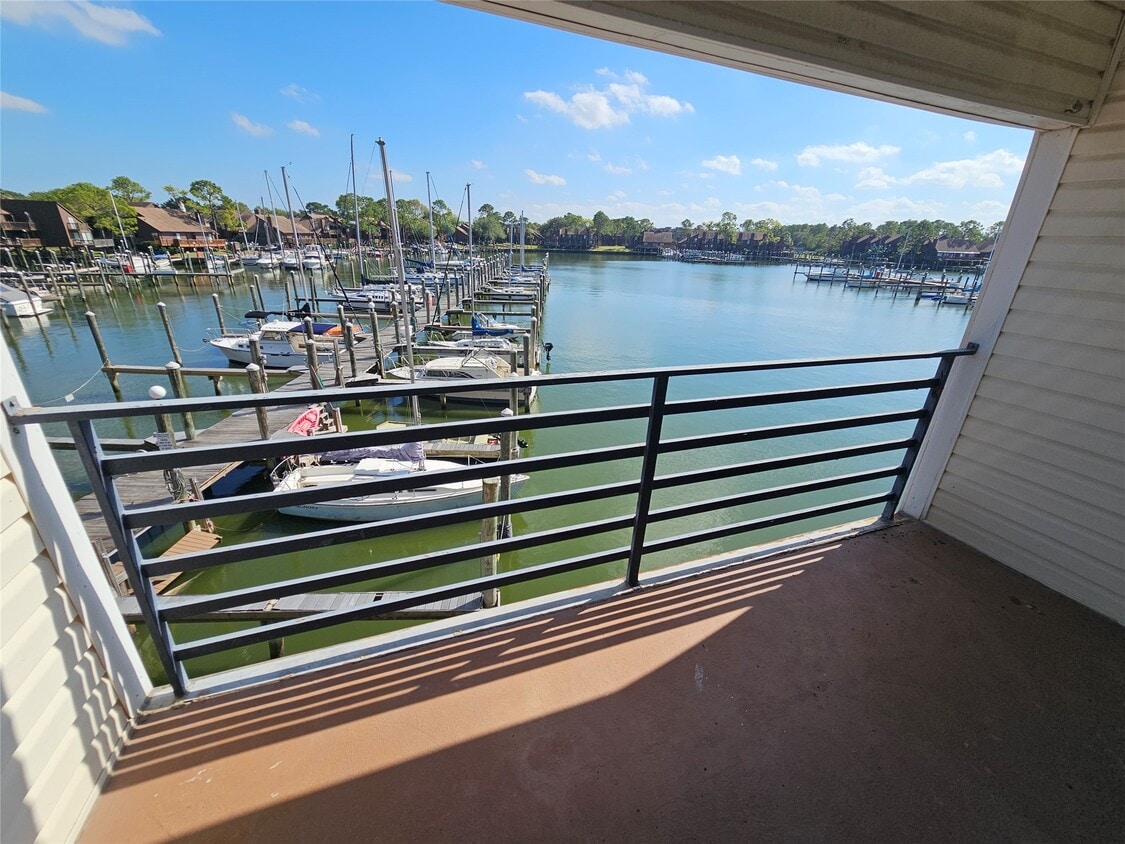 Primary Photo - 793 Davis Rd