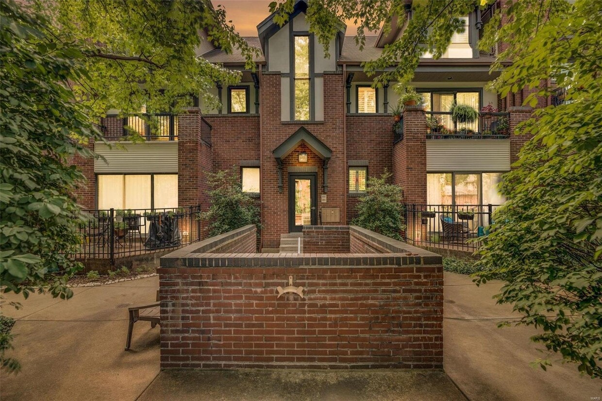 Foto principal - 5381 Pershing Ave