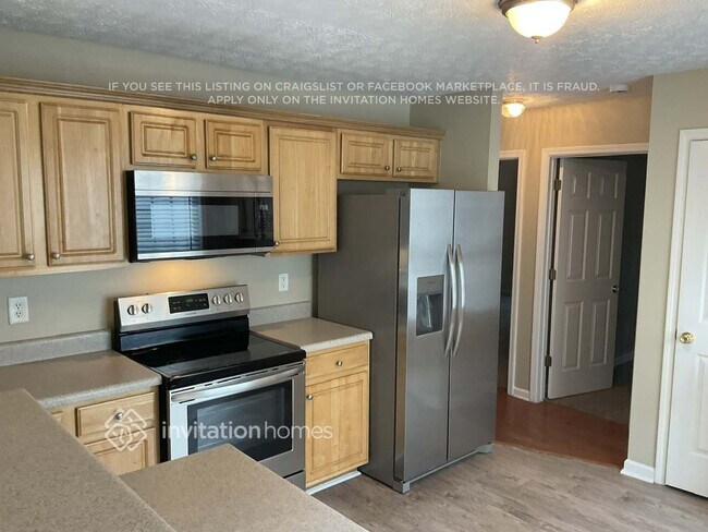 Foto del edificio - 141 N Square Ln