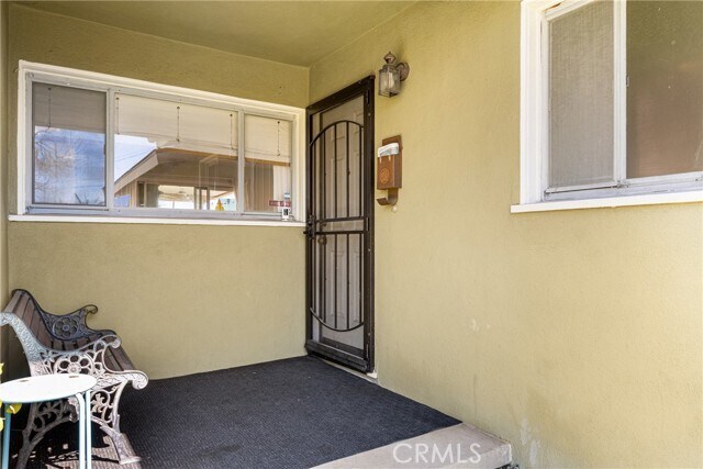 Building Photo - 1439 W Lory Ave