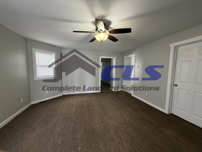 Building Photo - 36 Gilbert Ave