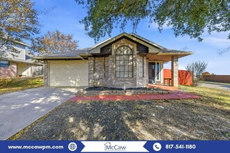 Building Photo - 10000 Long Rifle Dr