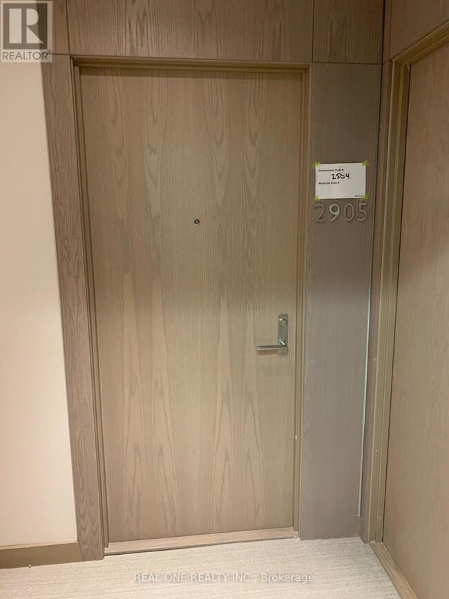 Building Photo - 125 Blue Jays Way