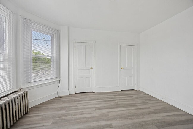 Foto del edificio - 6111 Pine St