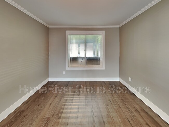 Foto del edificio - 9604 W Caelen Ave