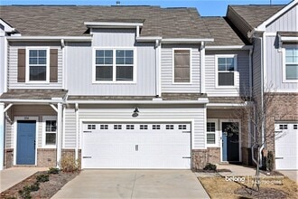 Building Photo - 104 Rock Cress Trl