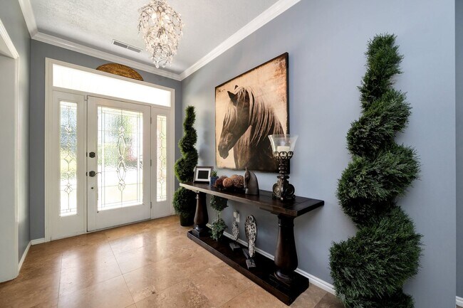 Building Photo - Immaculate Home for rent in gated cul-de-sac!
