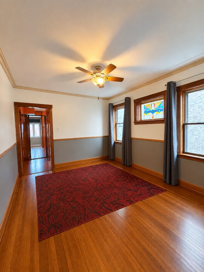Foto del edificio - 4447 N Springfield Ave