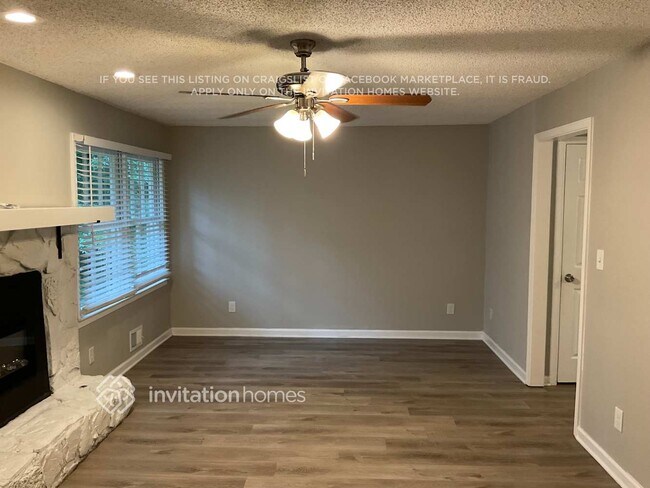 Foto del edificio - 4104 Windermere Dr