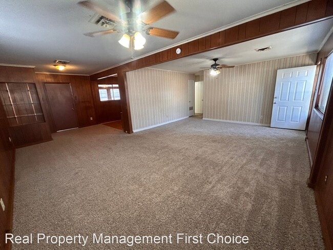 Building Photo - 3 br, 1 bath House - 4515 South 26th Street