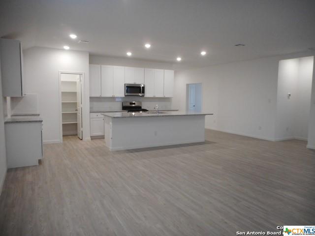 Building Photo - 446 Fairy Duster Dr