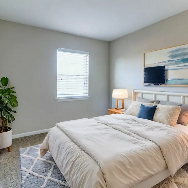 2 - Bransford Apartments