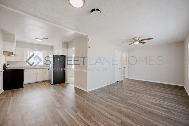 Foto del edificio - 2716 Walker St