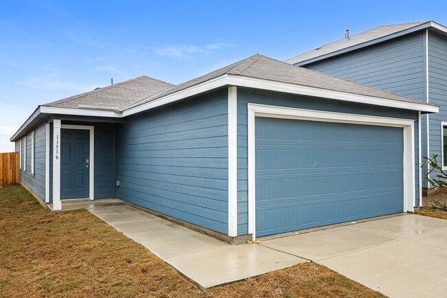 Building Photo - 11516 Chestnut Barr Dr