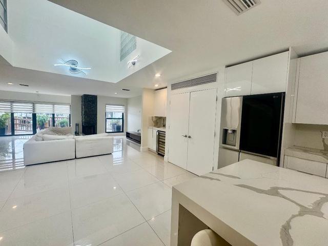 Building Photo - 1127 Boca Cove Ln
