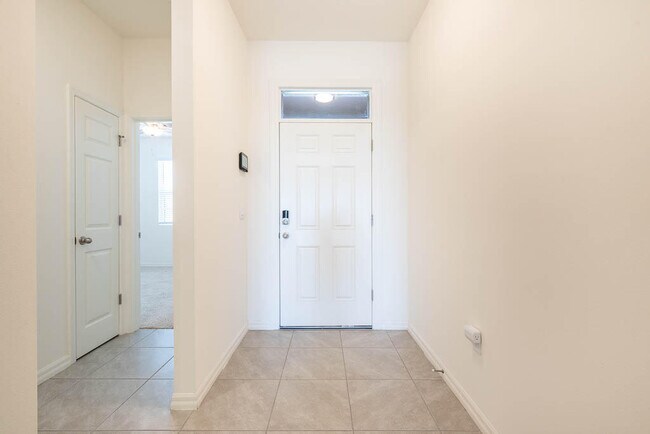 Foto del edificio - 1753 Farmhouse Rd SE