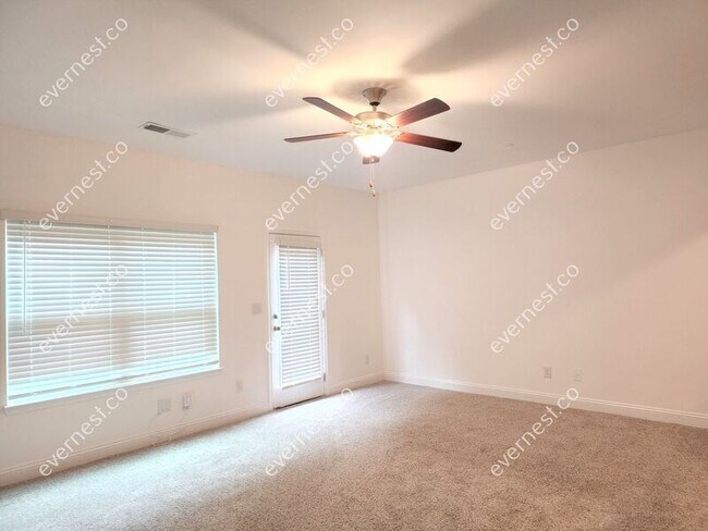 Building Photo - 2155 Miranda Dr