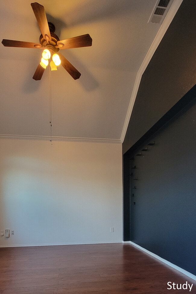 Foto del edificio - 6405 Branchwood Trail