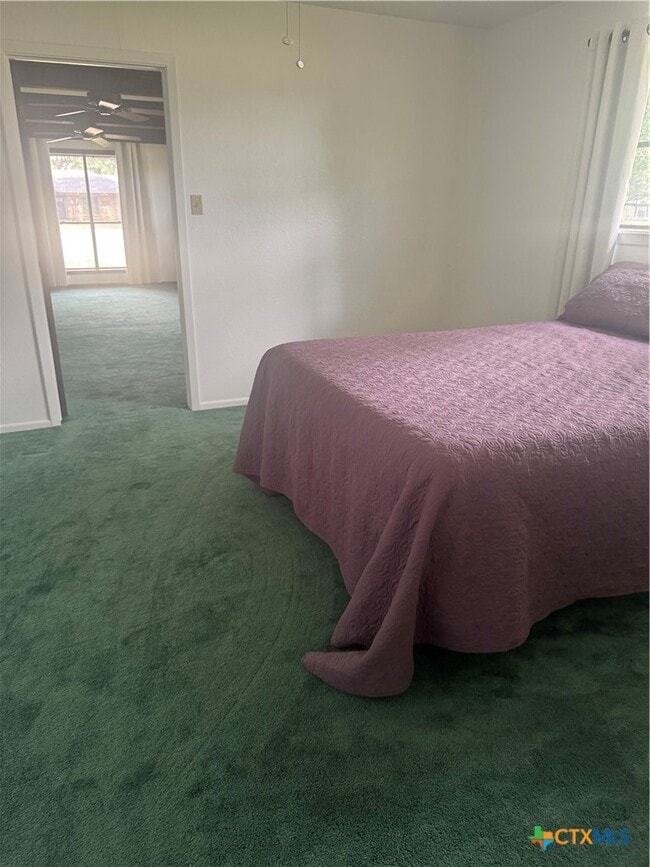 Building Photo - 6 Ramona Ln