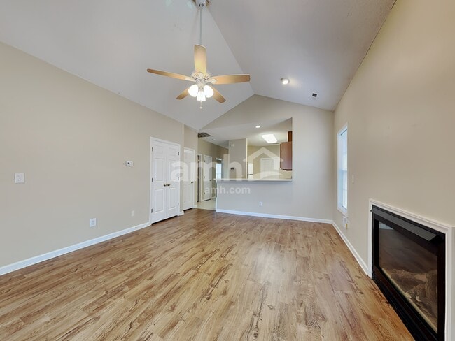 Building Photo - 104 Cameron Way Cir