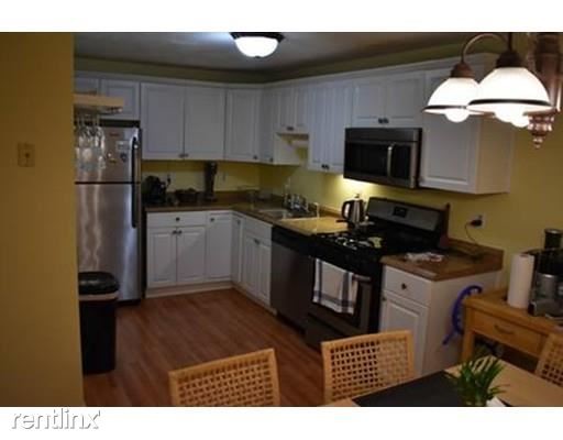Building Photo - 2 br, 2 bath  - 1210 Vfw Pkwy Apt 5