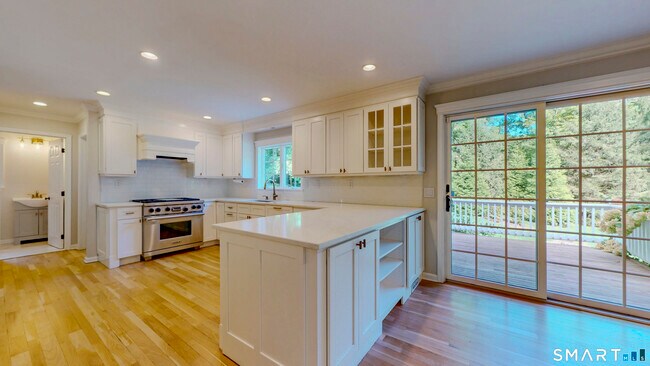 Building Photo - 463 White Oak Shade Rd