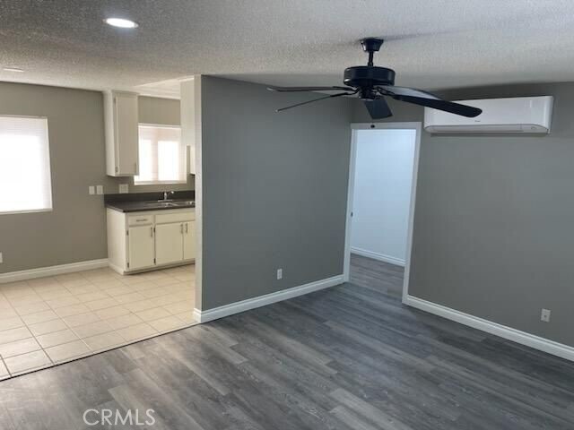 Foto del edificio - 6470 Ronald Dr