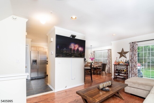 Building Photo - 206 Sheffield Ct