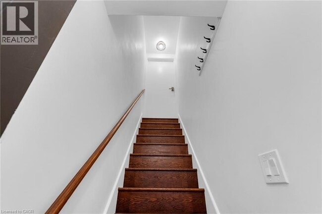 Building Photo - 2 Wardrope Ave