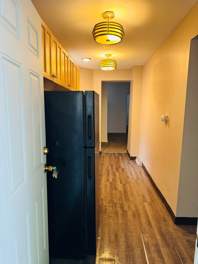 Foto del edificio - 726 Evergreen Ave