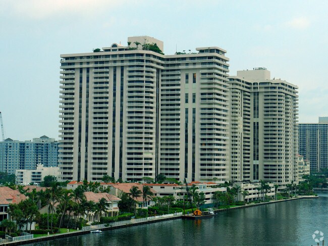Foto del edificio - Turnberry Isle North