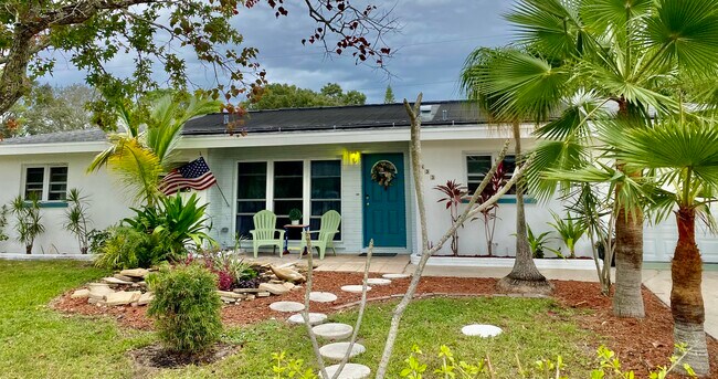 Building Photo - 3533 Roxane Blvd