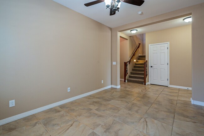 Building Photo - 28315 N Welton Pl