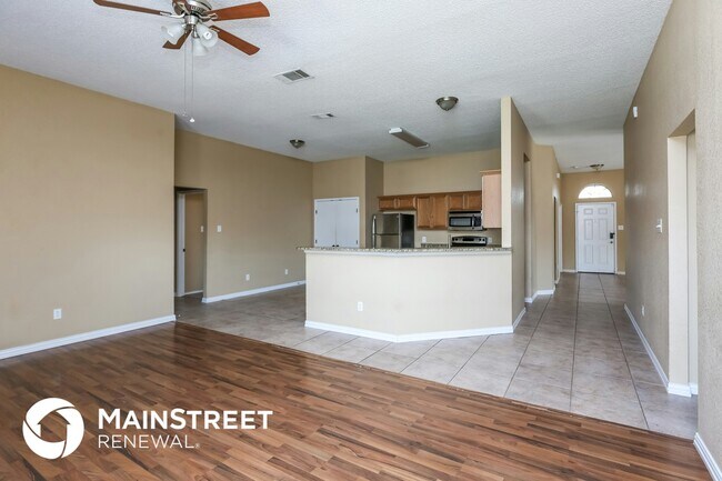 Foto del edificio - 532 Denise St