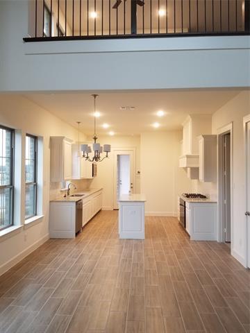 Building Photo - 205 Eaglewood Dr