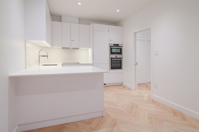 Photo du bâtiment - 590 Av. Outremont