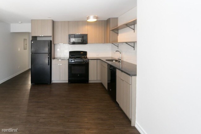 Building Photo - 5411 N Winthrop Ave