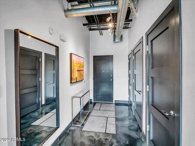Foto del edificio - 4020 N Scottsdale Rd