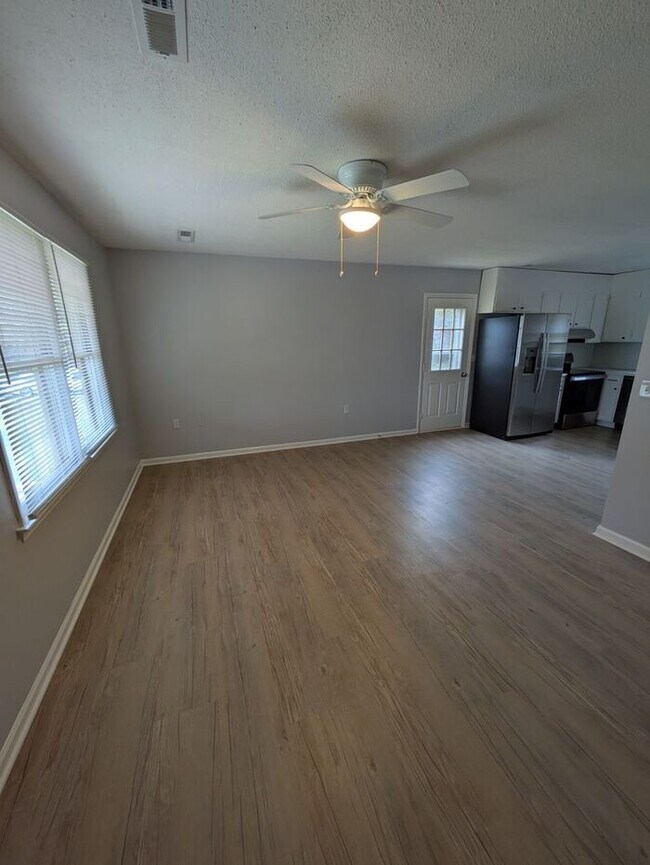 Foto del edificio - 2BD/1BA Unit at Ponderosa Village in Conover