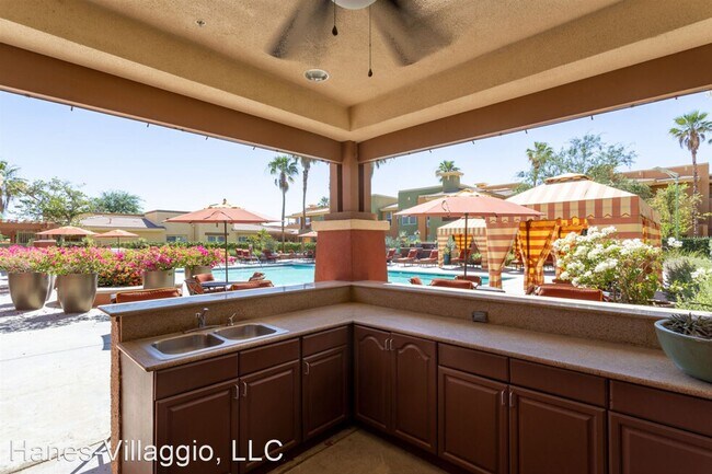 Building Photo - 1 br, 1 bath Apartment - Villaggio at La Q...