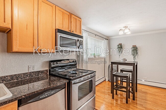 Photo - 1151 Marion Street Apartment